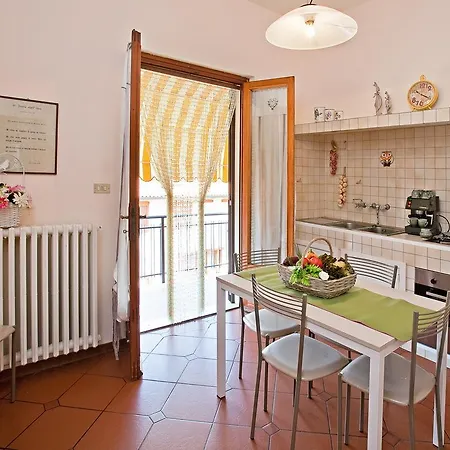 Via Della Grotta Bed & Breakfast